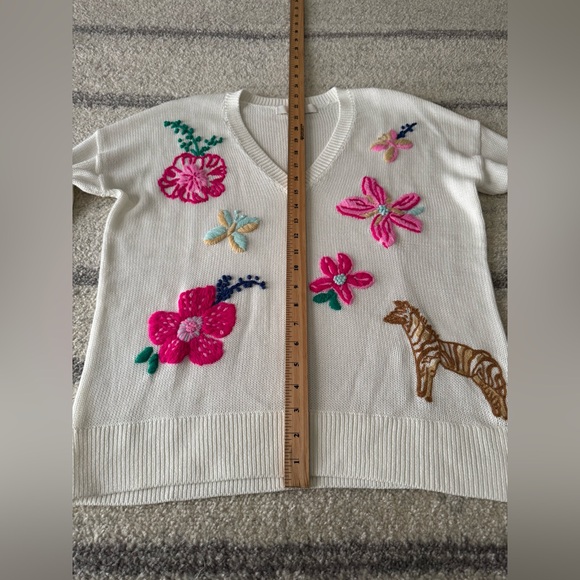 Lilly Pulitzer sweater - Picture 13 of 14